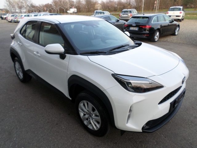 Toyota Yaris Cross 1.5 Hybrid 5p. E-CVT Active nuovo a SCANDIANO