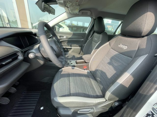 Jeep Avenger 1.2 Turbo 100 CV Longitude, del 2025, in vendita a Scandiano (RE)