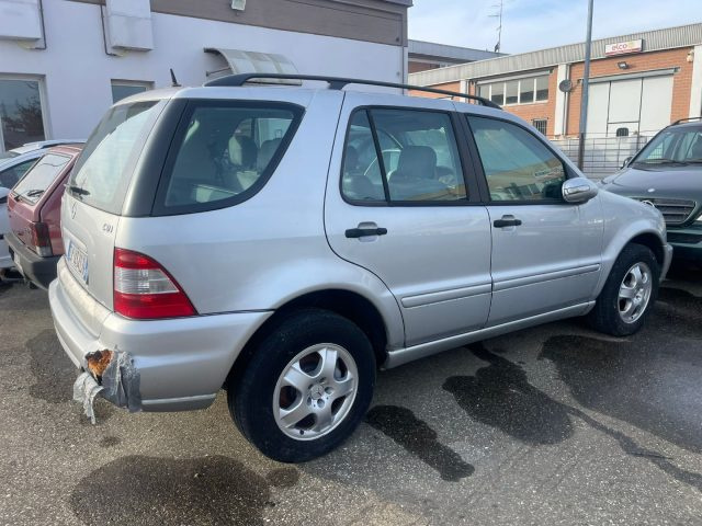 Mercedes-Benz ML 270 turbodiesel cat CDI Classic - foto 2 di 4