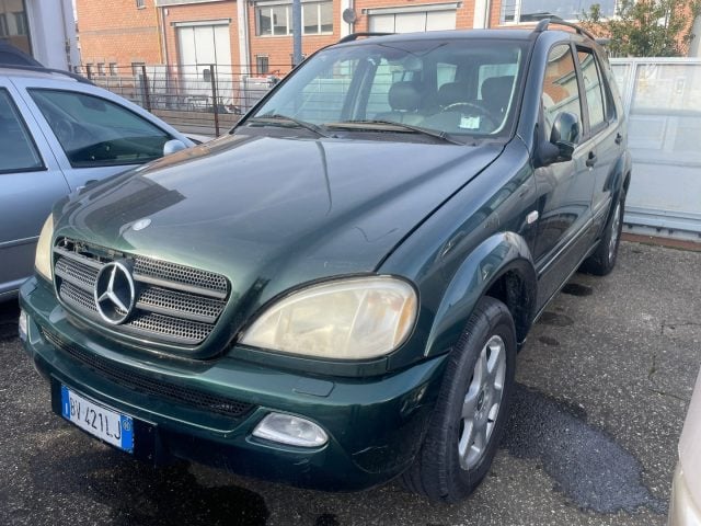 Mercedes-Benz ML 270 turbodiesel cat CDI, del 2001, 420.000 km, in vendita a Scandiano (RE)
