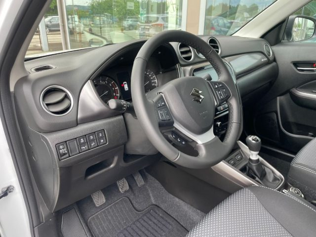 Suzuki Vitara 1.4 Hybrid 4WD AllGrip Cool+ - foto 3 di 4