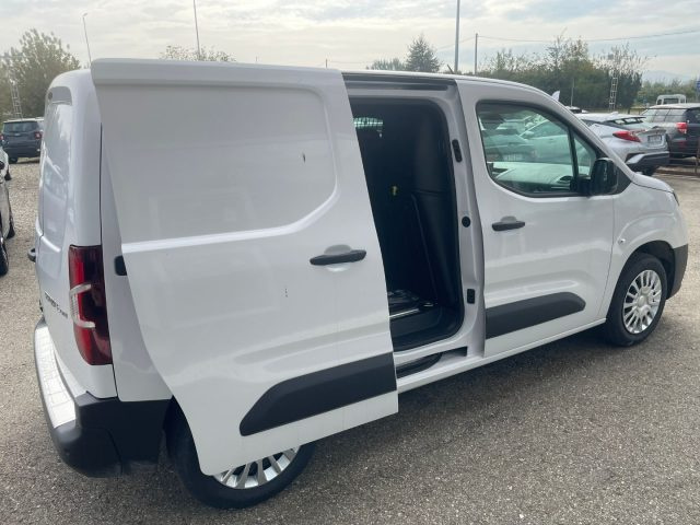 Toyota Proace City 1.2 110 CV S&S PC 4p. Active nuovo a SCANDIANO