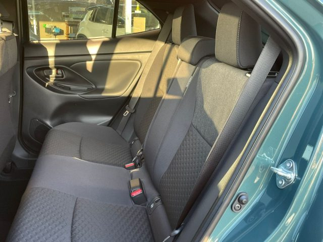 Toyota Yaris Cross 1.5 Hybrid Icon 130cv e-cvt - foto 2 di 4