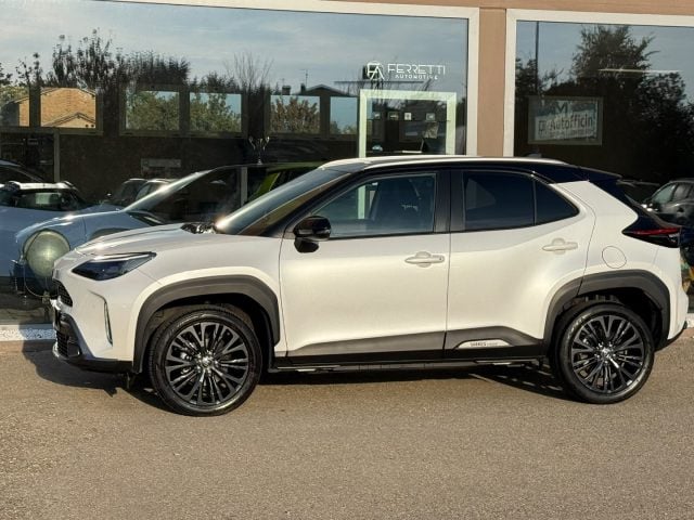 Toyota Yaris Cross 1.5 Hybrid 5p. E-CVT Adventure - foto 2 di 4