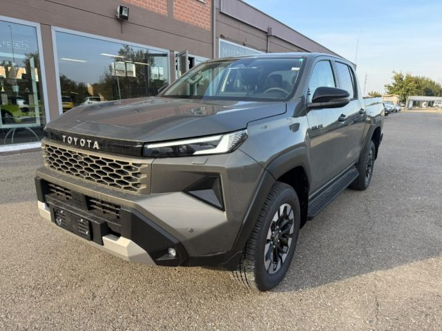 Toyota Hilux 2.8 d-4d 48V double cab Premium auto - foto 2 di 4