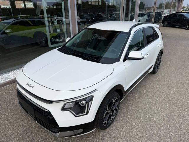 Kia Niro Tri-Fuel 1.6 GDi DCT HEV GPL Style - foto 4 di 4