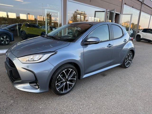 Toyota Yaris 1.5 Hybrid 5 porte Icon, in vendita a Scandiano (RE)