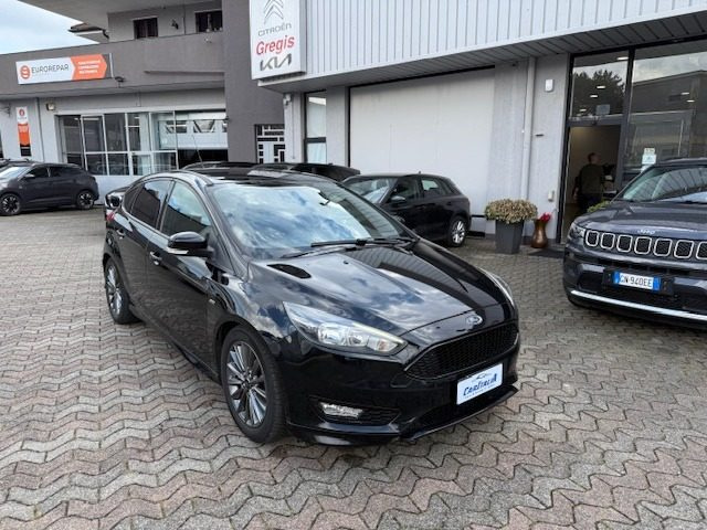 Ford Focus 1.0 EcoBoost 125 CV Start&Stop ST Line - foto 3 di 13