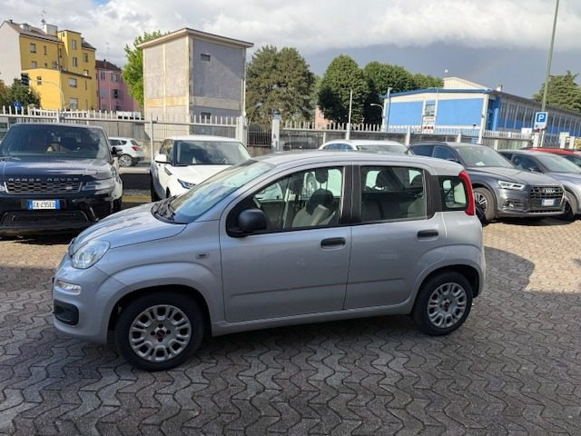 Fiat Panda 0.9 TwinAir Turbo Natural Power City Life - foto 3 di 4