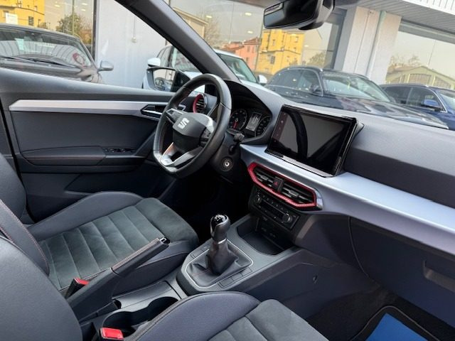SEAT Ibiza 1.0 TGI 5 porte FR usato a MILANO
