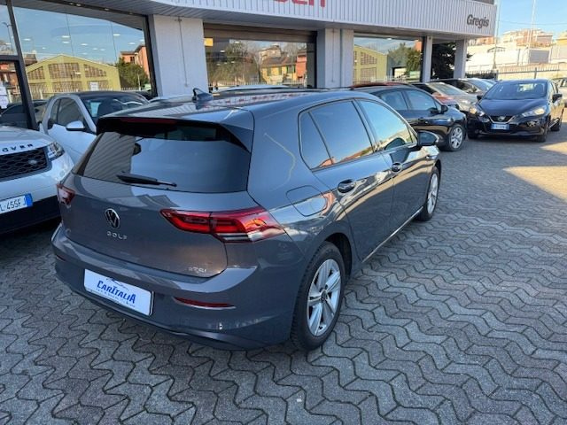 Volkswagen Golf 1.5 eTSI 130 CV EVO ACT DSG Life usato a MILANO
