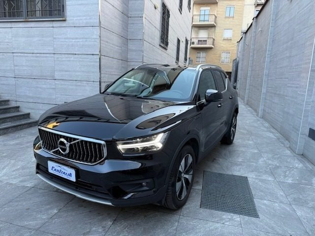 Volvo XC40 T5 Recharge Plug-in Hybrid Inscription Expression usato a MILANO
