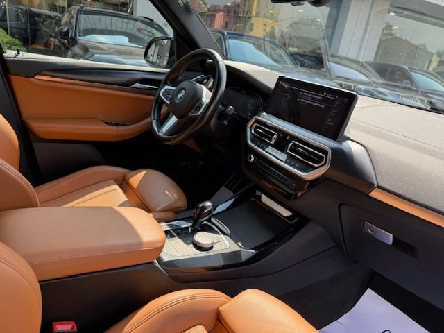 BMW X3 xDrive30e Msport - foto 3 di 4
