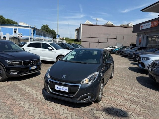 Peugeot 208 1° serie PureTech 82 5 porte Active usato a MILANO