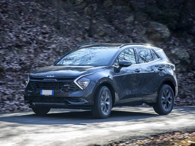 Kia Sportage 1.6 CRDi MHEV DCT Business usato a MILANO