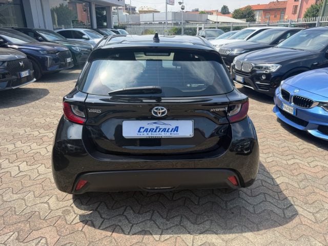Toyota Yaris 1.5 Hybrid 5 porte Business - foto 4 di 4