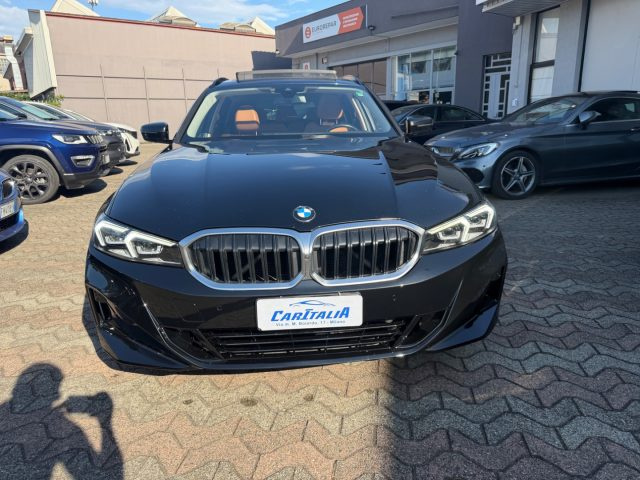 BMW 320 d 48V Touring LUXURY TETTO APRIBILE - foto 2 di 4