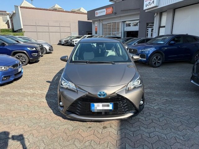 Toyota Yaris 1.5 Hybrid 5 porte Business - foto 3 di 4