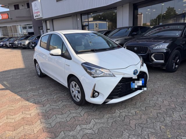 Toyota Yaris 1.5 Hybrid 5 porte Business - foto 3 di 4