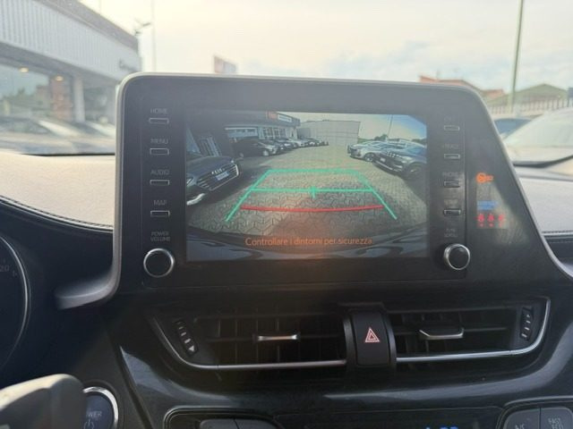 Toyota C-HR 1.8 Hybrid E-CVT Business - foto 4 di 15