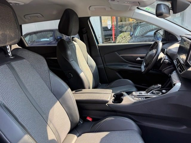 Peugeot 5008 BlueHDi 130 S&S EAT8 Allure - foto 4 di 4