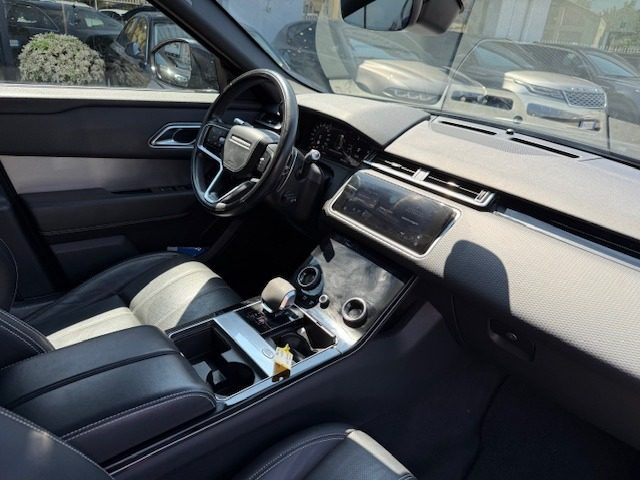 Land Rover Range Rover Velar 2.0D I4 204 CV S Black Edition sospensioni pneomat - foto 4 di 4