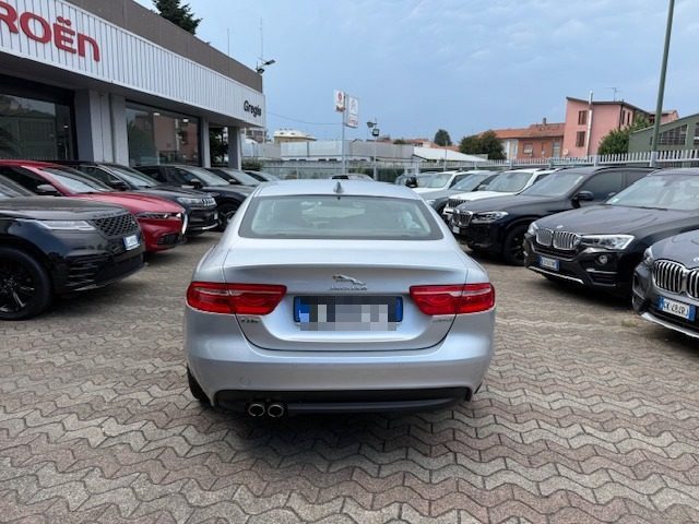 Jaguar XF 2.0 D 180 CV aut. Portfolio - foto 4 di 4