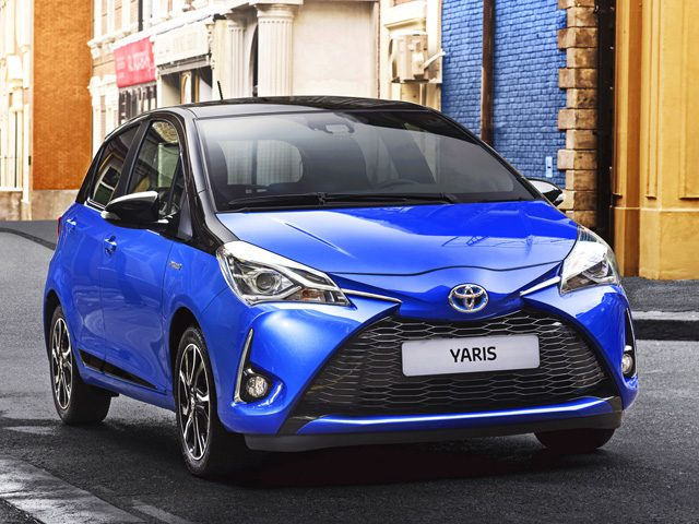 Toyota Yaris 1.5 Hybrid 5 porte Active usato a MILANO