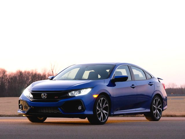 Honda Civic 1.6 4 porte Comfort Navi usato a MILANO