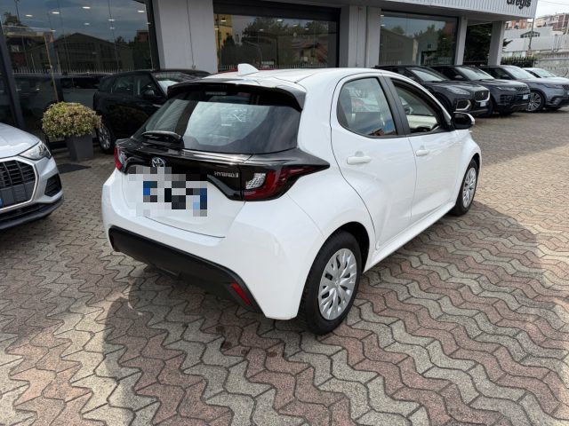 Toyota Yaris 1.5 Hybrid 5 porte Active - foto 4 di 4