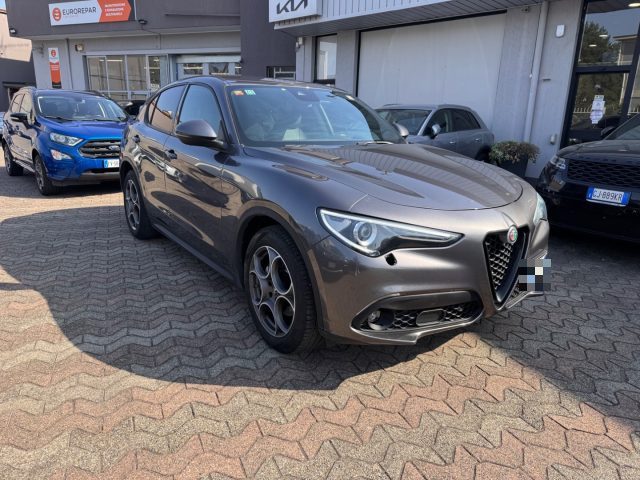 Alfa Romeo Stelvio 2.2 Turbodiesel 190 CV AT8 Q4 Sprint - foto 4 di 4