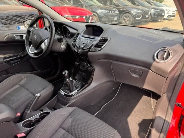 Ford Fiesta 1.5 TDCi 75CV 3 porte Titanium - foto 4 di 4