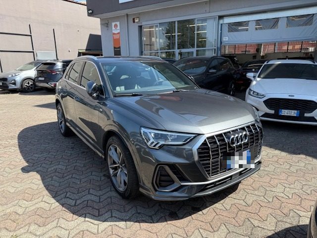 Audi Q3 40 TFSI quattro S tronic S line edition - foto 3 di 4