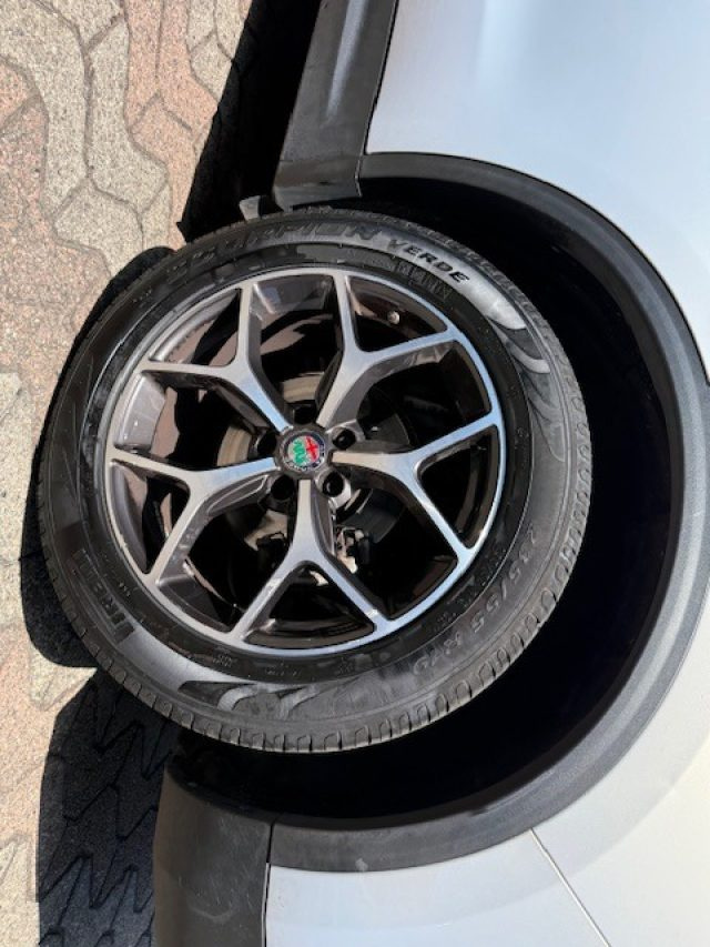 Alfa Romeo Stelvio 2.2 Turbodiesel 190 CV AT8 Q4 Super - foto 4 di 4