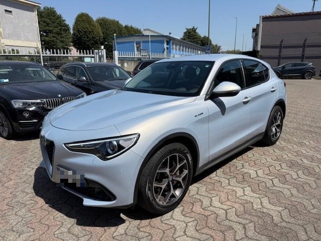 Alfa Romeo Stelvio 2.2 Turbodiesel 190 CV AT8 Q4 Super usato a MILANO