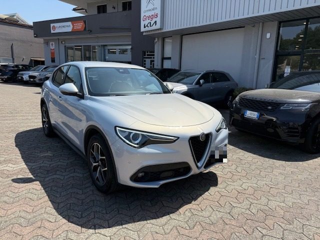Alfa Romeo Stelvio 2.2 Turbodiesel 190 CV AT8 Q4 Super - foto 3 di 4