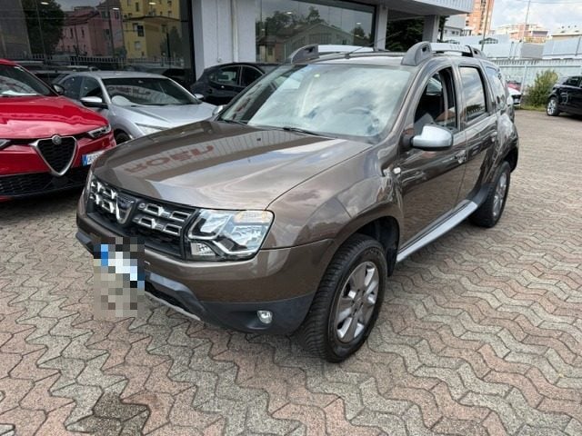 Dacia Duster 1.5 dCi 110CV Start&Stop 4x2 Lauréate, del 2017, 149.000 km, in vendita a Milano (MI)