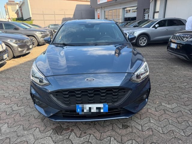 Ford Focus 1.0 EcoBoost Hybrid 155 CV 5p. ST-Line X - foto 2 di 4