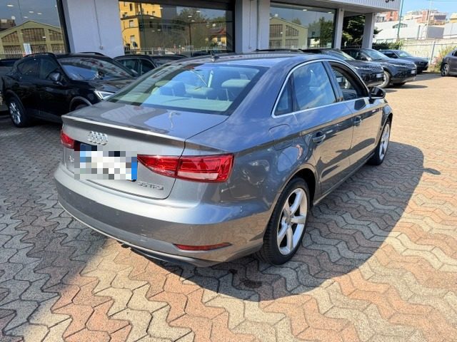 Audi A3 Sedan 1.5 TFSI COD S tronic Business - foto 4 di 4