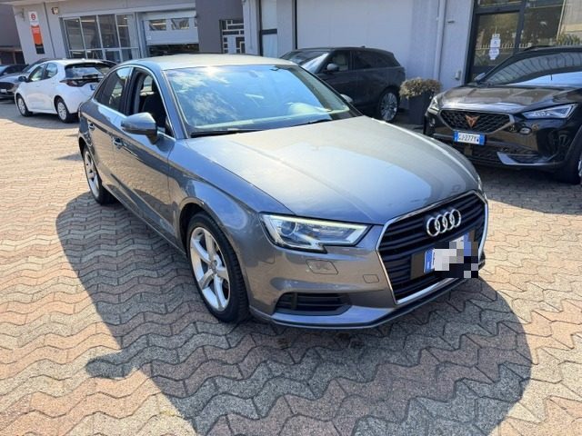 Audi A3 Sedan 1.5 TFSI COD S tronic Business - foto 3 di 4