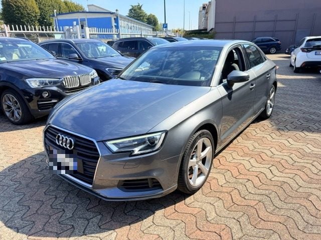 Audi A3 Sedan 1.5 TFSI COD S tronic Business, del 2018, 39.000 km, in vendita a Milano (MI)