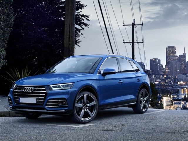Audi Q5 50 TFSI e quattro S tronic Business, del 2020, 96.000 km, in vendita a Milano (MI)
