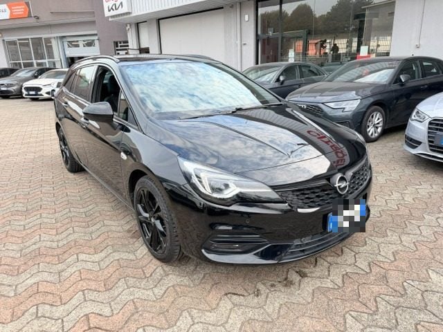 Opel Astra 1.5 CDTI 122 CV S&S AT9 Sports Tourer Ultimate - foto 3 di 4