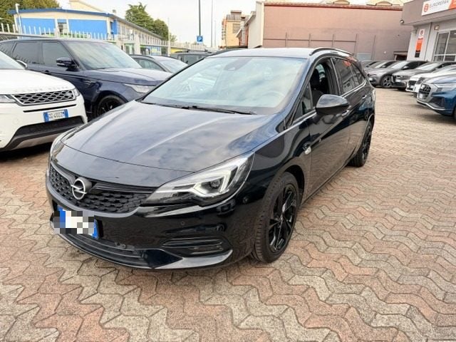 Opel Astra 1.5 CDTI 122 CV S&S AT9 Sports Tourer Ultimate, del 2021, 97.000 km, in vendita a Milano (MI)