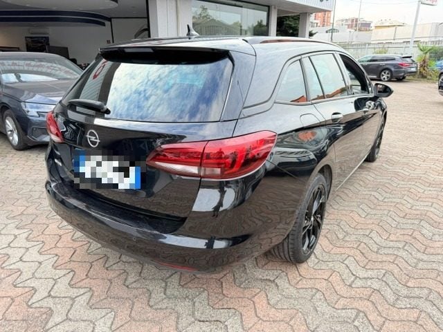 Opel Astra 1.5 CDTI 122 CV S&S AT9 Sports Tourer Ultimate - foto 4 di 4