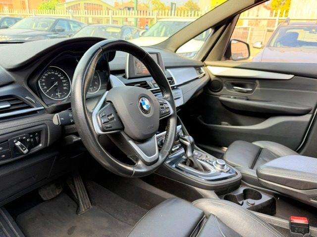 BMW 218 d Active Tourer Sport TETTO APRIBILE - foto 3 di 4