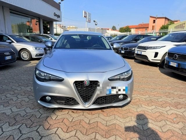Alfa Romeo Giulia 2.2 Turbodiesel 150 CV Super - foto 2 di 4