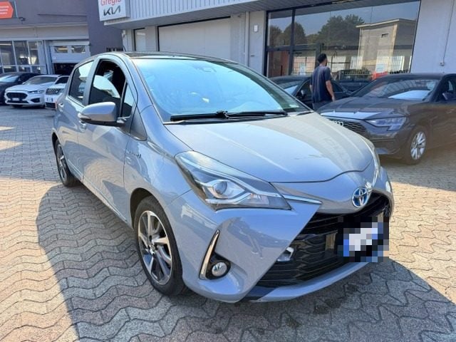 Toyota Yaris 1.5 Hybrid 5 porte Style TETTO PANORAMICO - foto 3 di 4
