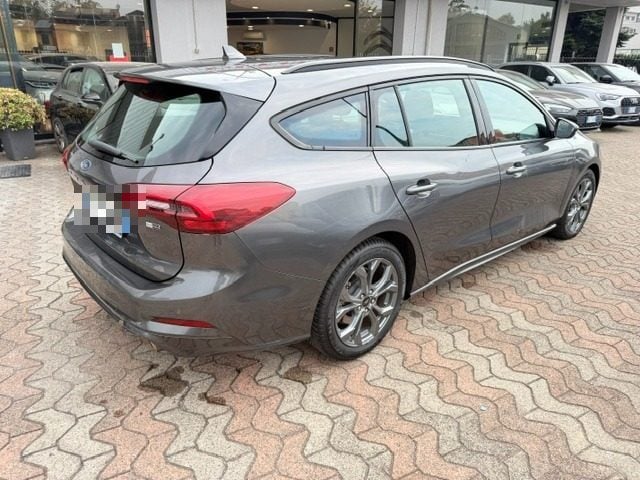 Ford Focus 1.0 EcoBoost Hybrid 125 CV Powershift SW ST-Line - foto 4 di 4