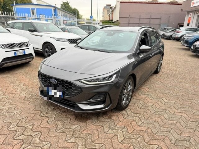 Ford Focus 1.0 EcoBoost Hybrid 125 CV Powershift SW ST-Line - foto 2 di 4